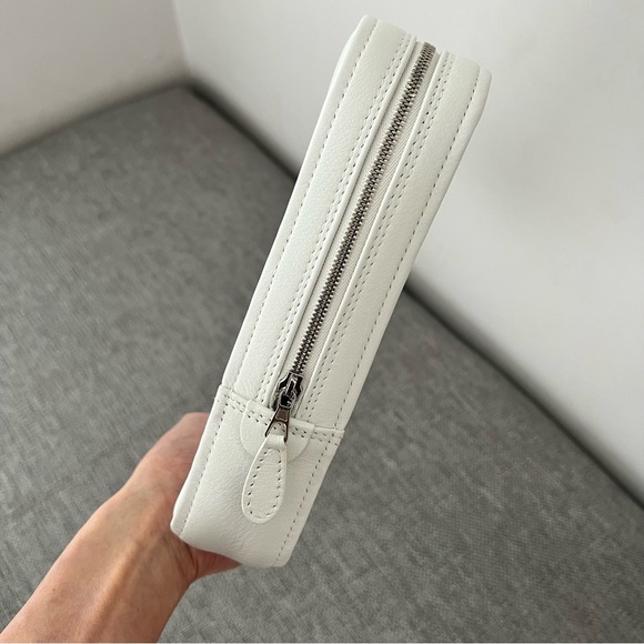 Authentic Balenciaga White Triangle Pouch Clutch - Picture 8 of 12